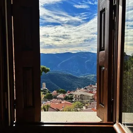 公寓 Pinelopi 阿拉霍瓦